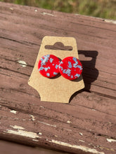 Load image into Gallery viewer, Christmas Circles Studs