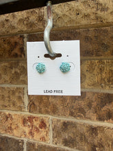 Load image into Gallery viewer, Cluster of Stones Studs