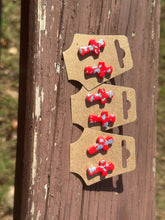 Load image into Gallery viewer, Christmas Crosses