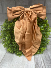 Load image into Gallery viewer, Vintage Hair Bows