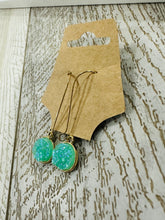 Load image into Gallery viewer, Druzy Drop Earrings
