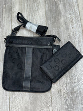 Load image into Gallery viewer, G Money Crossbody in Black