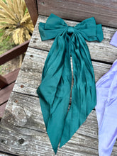 Load image into Gallery viewer, Vintage Hair Bows
