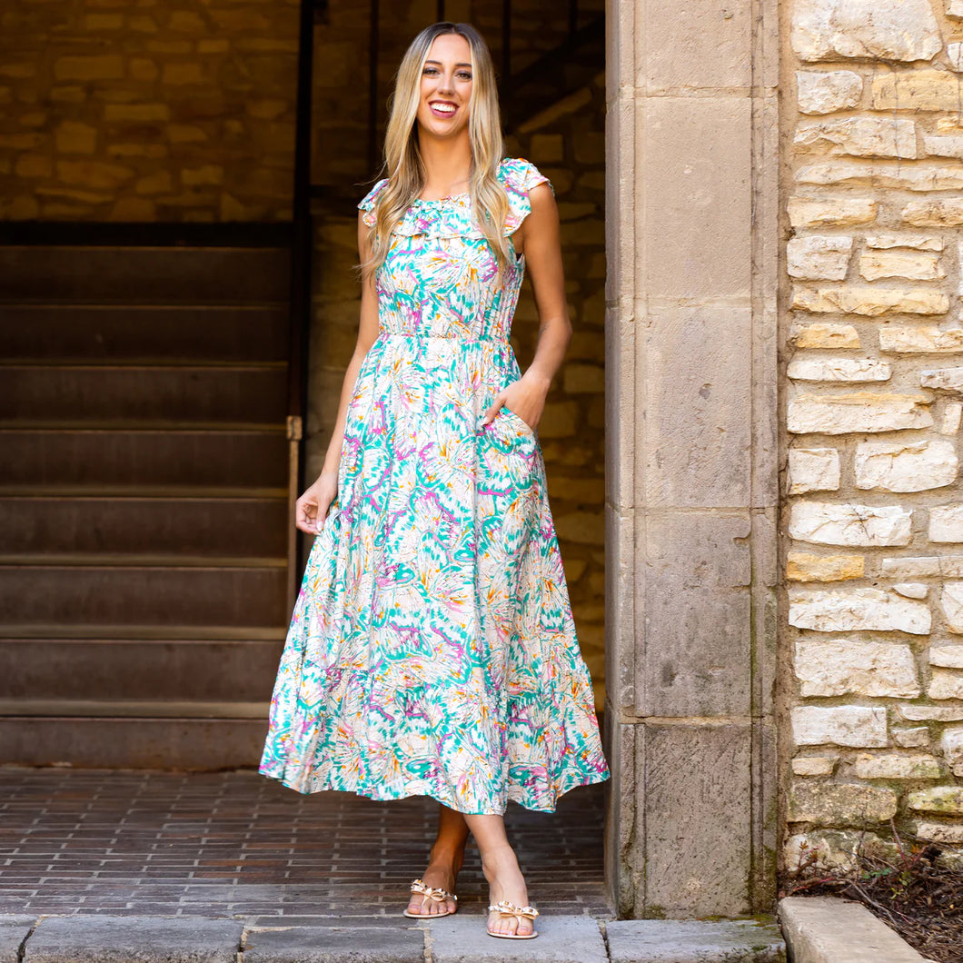Walking in Floral Pocket Dress