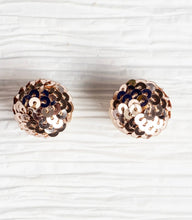 Load image into Gallery viewer, SPARKLE IN YOUR EYES SEQUINS STUD EARRINGS