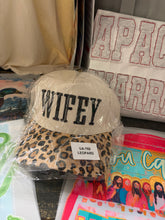 Load image into Gallery viewer, FASHION HATS MLC