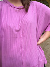Load image into Gallery viewer, Mauve Oversized Ribbed Top