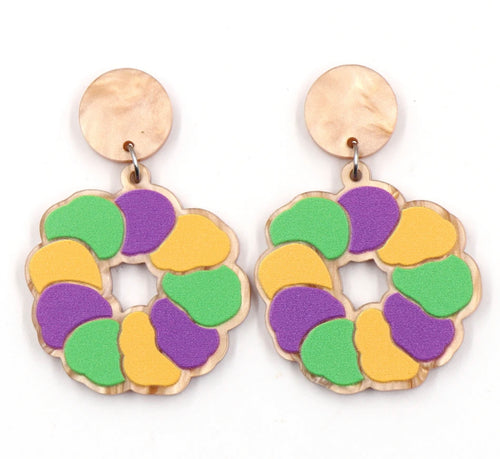 Dangle king cake earrings