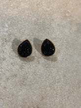 Load image into Gallery viewer, Teardrop druzy earrings